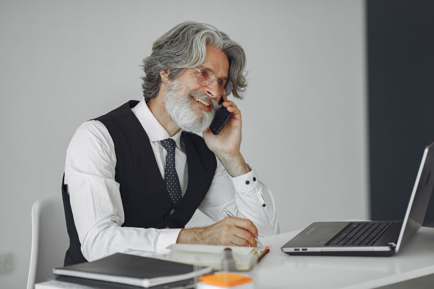 Technology Analysis Product Reviews for IT Solution